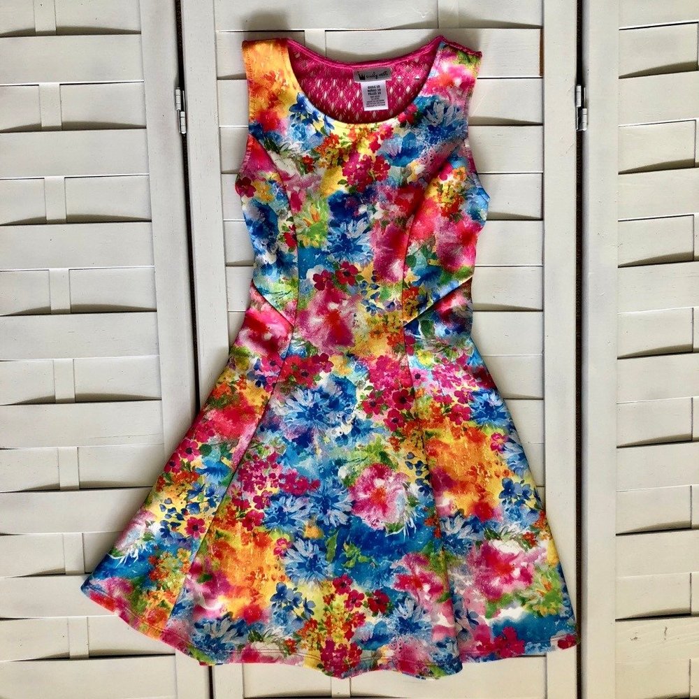 EMILY WEST GIRLS FLORAL FIT & FLARE DRESS